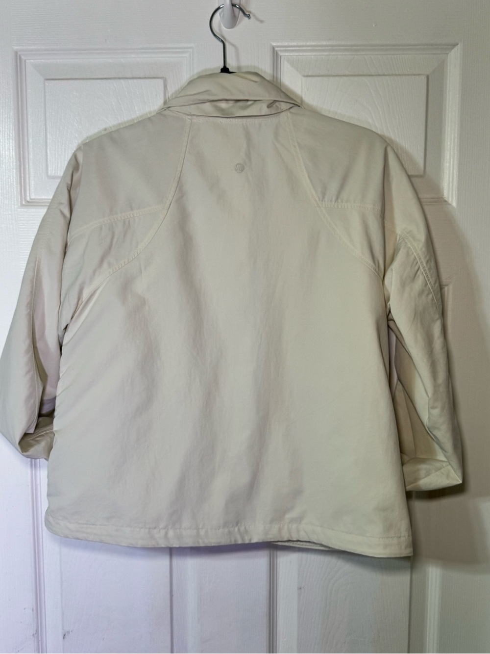 Lululemon Cream Utility Cargo Full Zip Jacket Size 6 - Picture 4 of 9